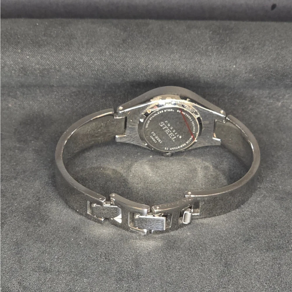 Fossil‎ Steel Watch Women OS Silver Bangle Roman Numeral Elegant